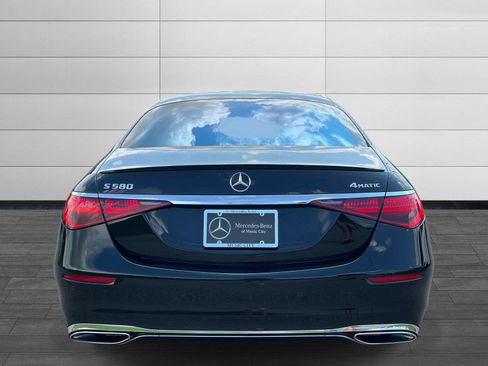 Used 2021 Mercedes-Benz S 580 4MATIC Sedan image 4