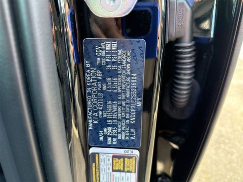 Used 2025 Kia Niro LX image 25