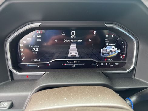 Used 2025 GMC Sierra 2500 Denali w/ Technology Package image 13