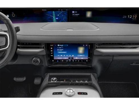 New 2026 Lincoln Navigator Premiere AWD/4WD image 12