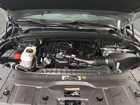 Certified 2024 Jeep Grand Cherokee Limited image 32