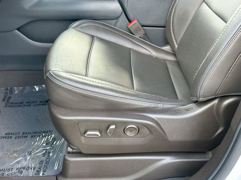 Used 2024 GMC Yukon Denali image 20