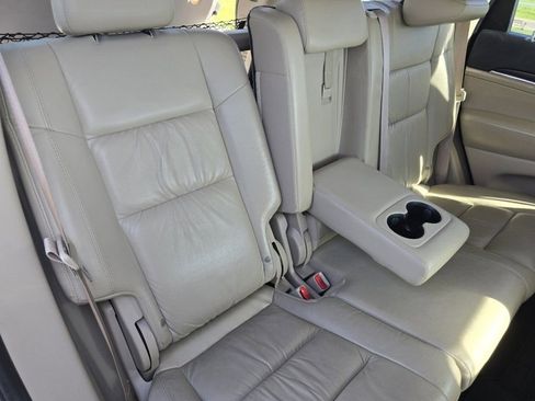 Used 2014 Jeep Grand Cherokee Limited AWD/4WD image 23