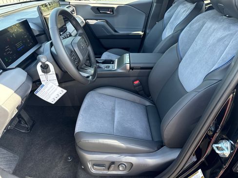 New 2026 Toyota RAV4 XSE AWD/4WD image 23