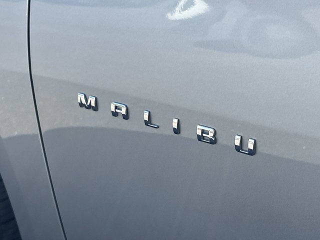 Used 2023 Chevrolet Malibu LT FWD image 13