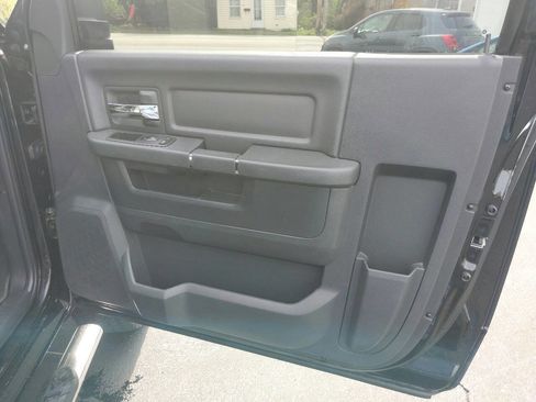 Used 2012 RAM 1500 Express image 7