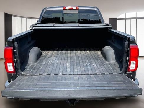 Used 2016 Chevrolet Silverado 1500 LTZ Z71 w/ LTZ Plus Package image 7