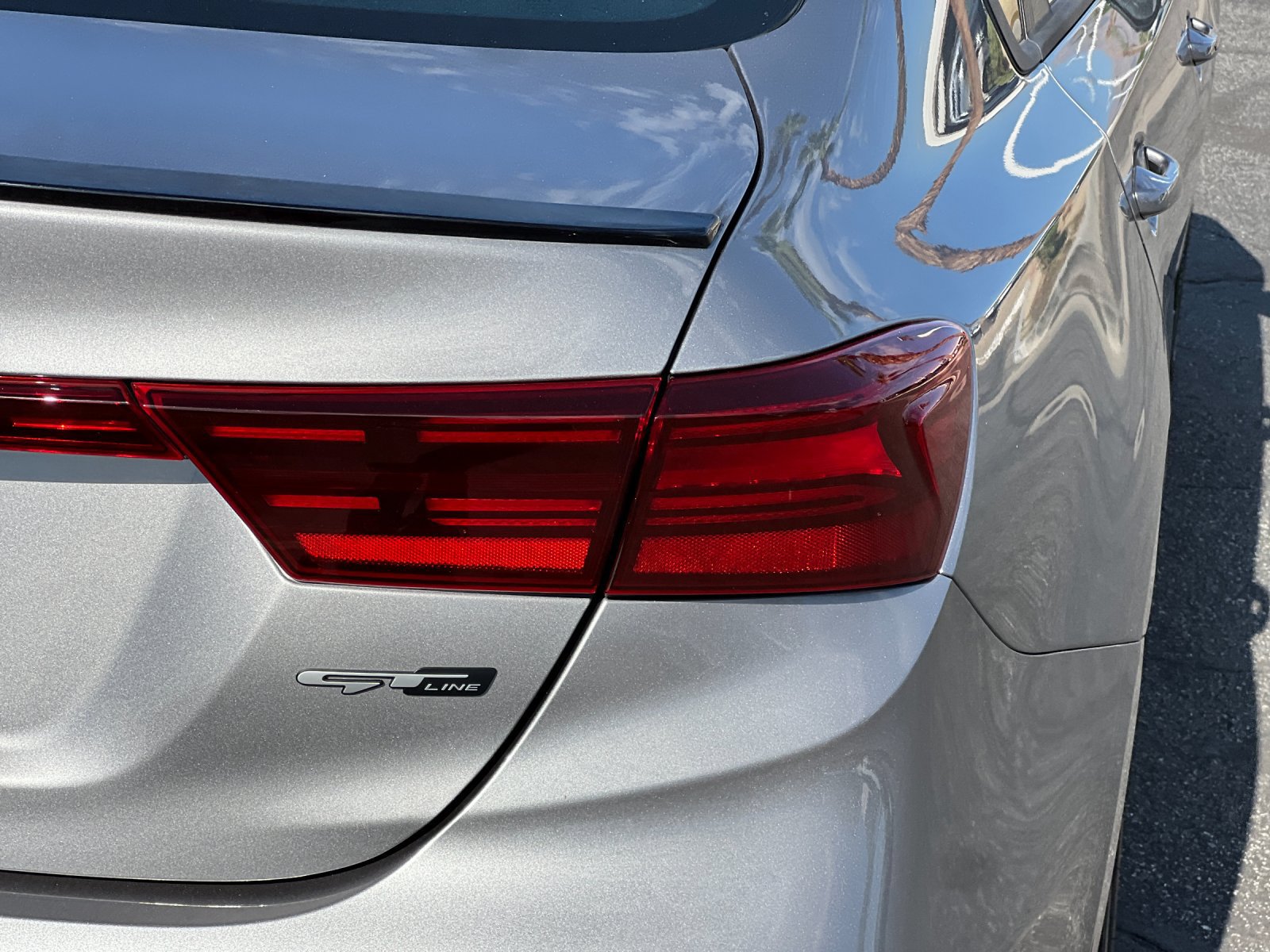 Used 2023 Kia Forte GT-Line w/ GT-Line Technology Package FWD image 25