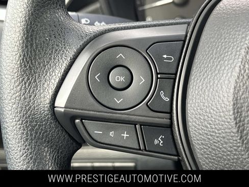 Used 2024 Toyota Corolla LE image 27