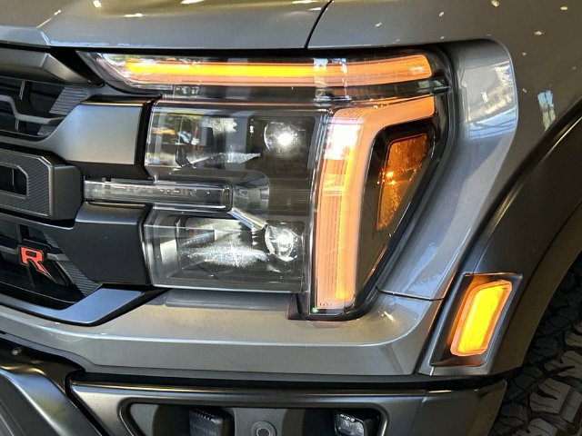 Certified 2024 Ford F150 Raptor w/ Equipment Group 803A Raptor R AWD/4WD image 9