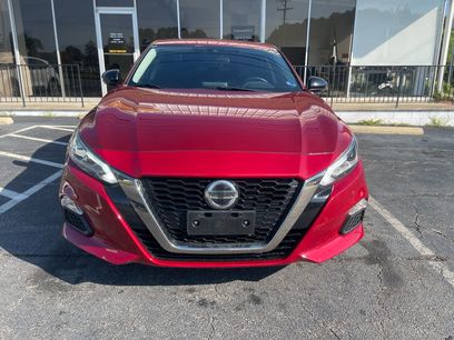 Used 2020 Nissan Altima 2.5 SR w/ Premium Package