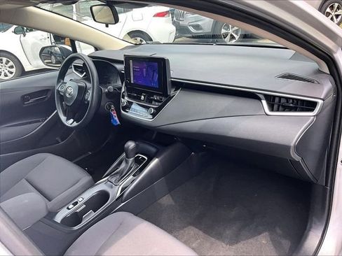 Used 2024 Toyota Corolla LE FWD image 14