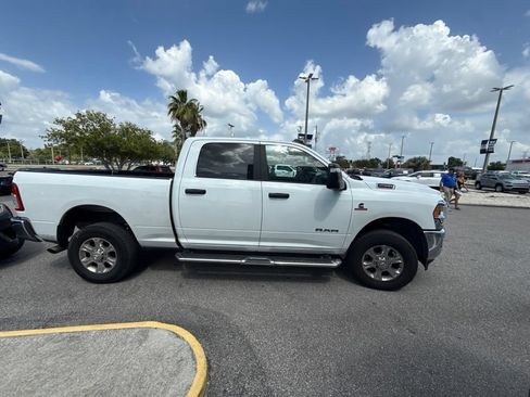 Used 2024 RAM 2500 Big Horn AWD/4WD image 4