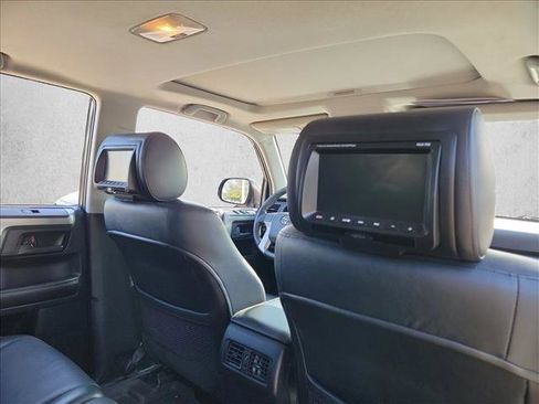 Used 2011 Toyota 4Runner Limited image 17