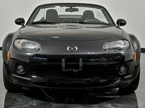 Used 2007 MAZDA MX-5 Miata Touring w/ Suspension Pkg RWD image 4