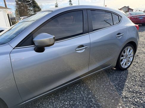 Used 2015 MAZDA MAZDA3 s Touring FWD image 10