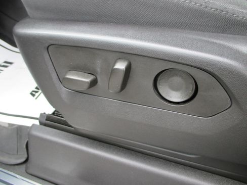 Used 2023 Chevrolet Silverado 1500 RST w/ Protection Package image 15