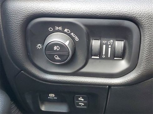 New 2026 RAM 1500 Big Horn AWD/4WD image 19