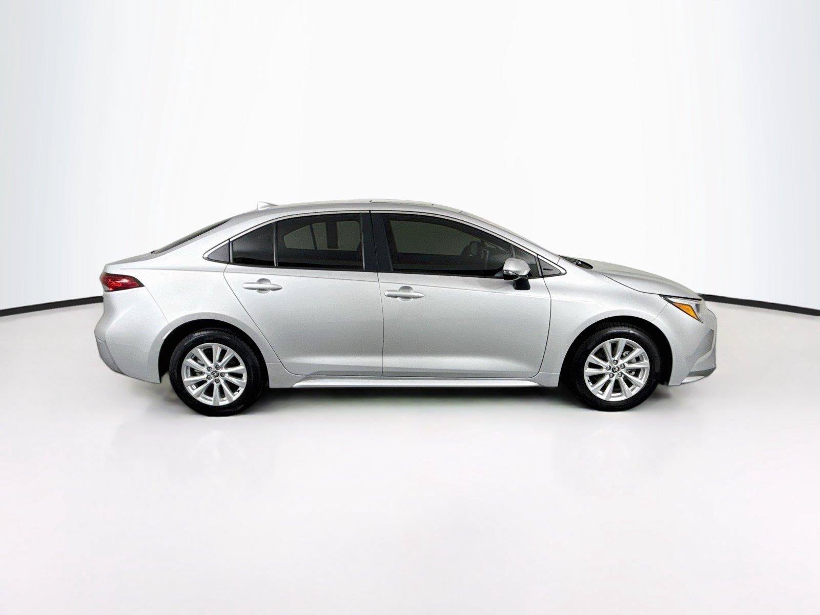 Certified 2024 Toyota Corolla XLE FWD image 11