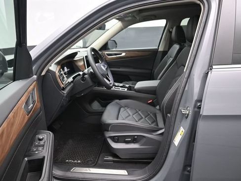 New 2026 Volkswagen Atlas SE AWD/4WD image 9