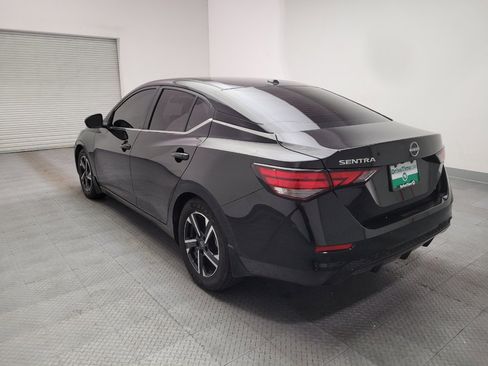 Used 2025 Nissan Sentra SV FWD image 5