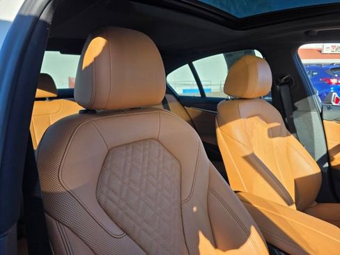 Used 2022 BMW 530i xDrive w/ Convenience Package AWD/4WD image 11