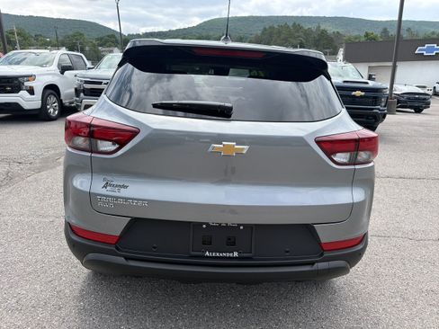 New 2026 Chevrolet TrailBlazer LS w/ LS Convenience Package AWD/4WD image 5