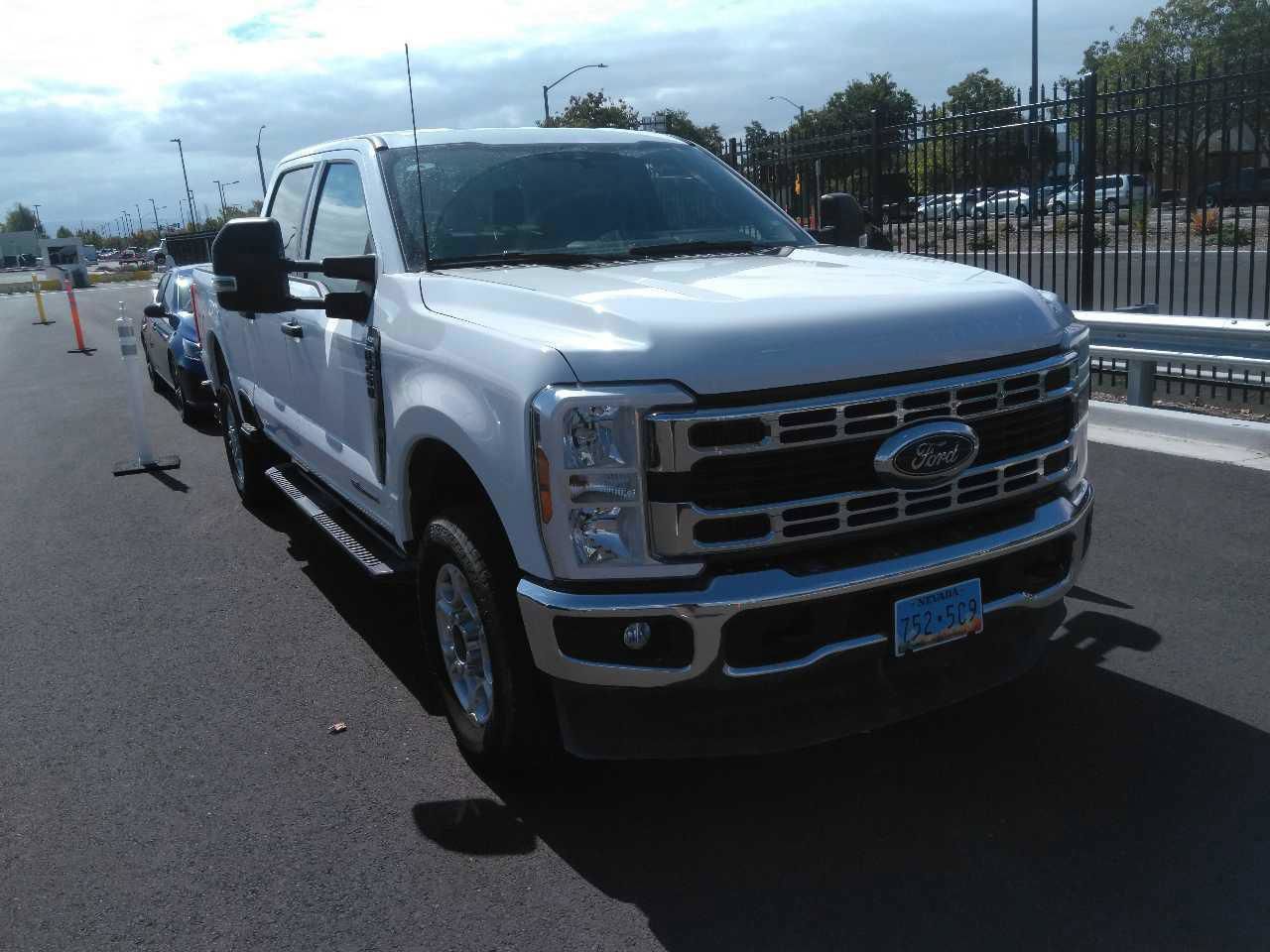 Used 2025 Ford F250 XLT AWD/4WD image 1