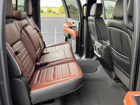 Used 2024 GMC Sierra 2500 Denali Ultimate image 22