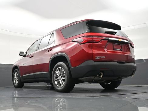 Used 2024 Chevrolet Traverse LT FWD image 26