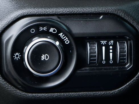 Used 2021 Jeep Wrangler Unlimited Sport image 21