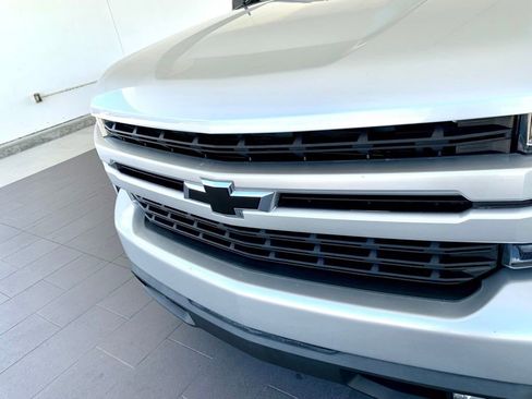 Used 2021 Chevrolet Silverado 1500 RST RWD image 2