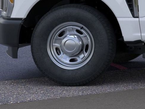 Used 2024 Ford F250 XL w/ XL Driver Assist Package image 41