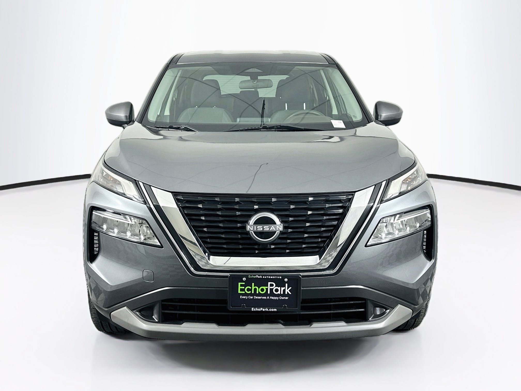 Used 2023 Nissan Rogue SV AWD/4WD image 2