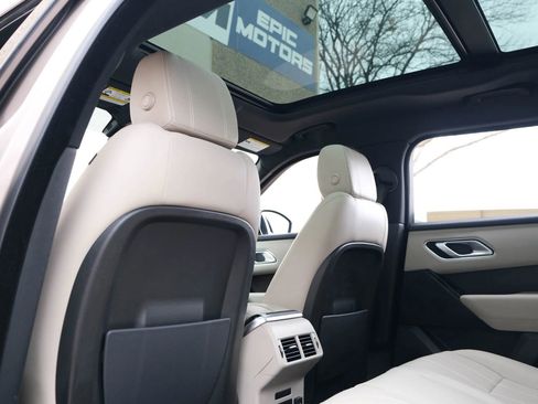 Used 2020 Land Rover Range Rover Velar R-Dynamic S image 26