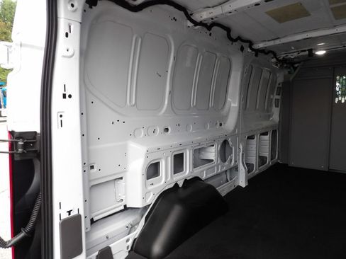 Used 2023 Ford Transit 350 Low Roof AWD image 40
