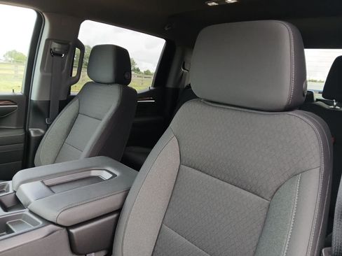 New 2026 Chevrolet Silverado 1500 RST w/ RST Select Package AWD/4WD image 17