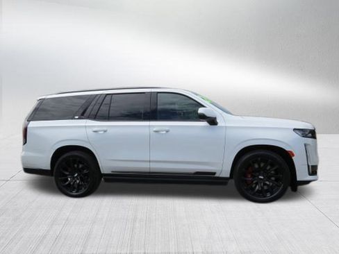 Certified 2024 Cadillac Escalade Sport Platinum w/ LPO, ONYX Package image 2