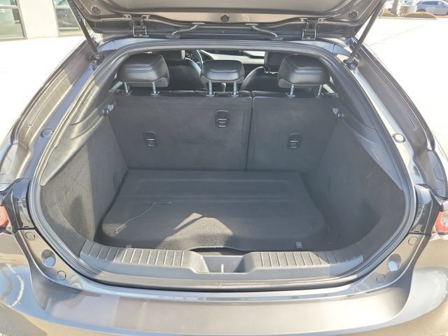 Used 2020 MAZDA MAZDA3 Hatchback FWD image 25