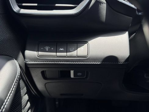Used 2023 Hyundai Santa Fe SEL w/ Premium Package FWD image 16