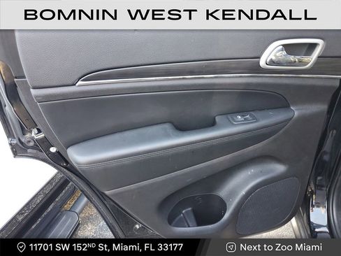 Used 2021 Jeep Grand Cherokee Limited w/ Luxury Group II image 12