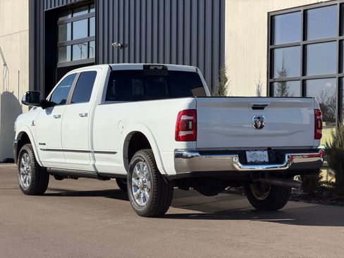 Used 2022 RAM 3500 Limited image 3