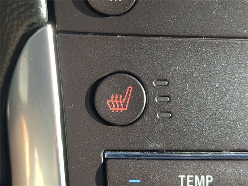 Used 2020 Ford Edge Titanium image 25