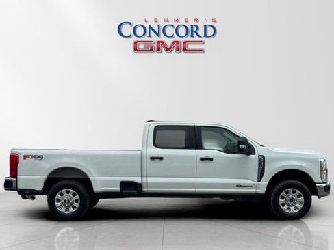 Used 2023 Ford F350 XLT w/ FX4 Off-Road Package AWD/4WD image 3