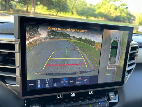 Used 2026 Toyota Tundra Limited image 26