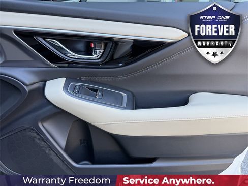 New 2025 Subaru Outback Limited image 39