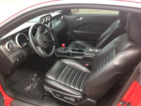 Used 2007 Ford Mustang Shelby GT500 RWD image 14