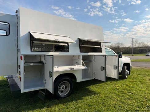 Used 2015 Chevrolet Silverado 3500 W/T image 27