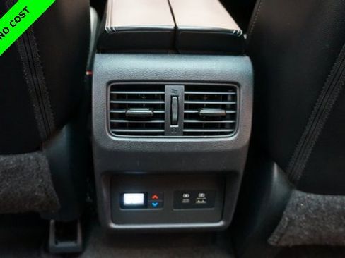 Certified 2022 Nissan Rogue SL image 37