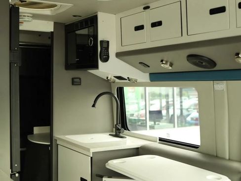Used 2024 RAM ProMaster 3500 w/ Leather Interior Group FWD image 73